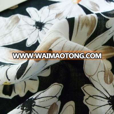 80% Nylon 20% Rayon slub style printed woven fabric for wax dress